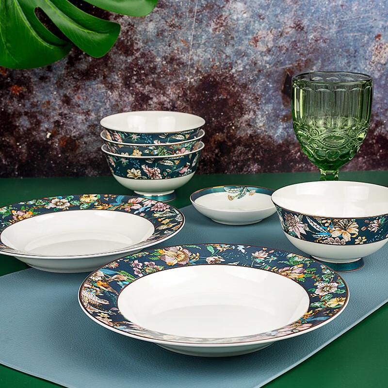 Tang Hui Nordic Green Wilds Bone China Dinnerware Set
