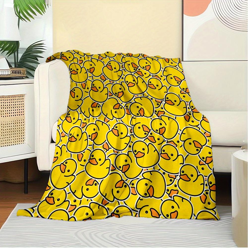 1pc Duck Pattern YellowDigital Print Fleece Blanket - Contemporary Style, Suitable for All Seasons, Perfect for Home, Travel, or Camping - M