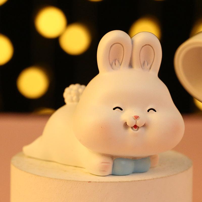 Little Bunny Hand-made Cartoon Resin Handicraft Decorations Automobile Decorations