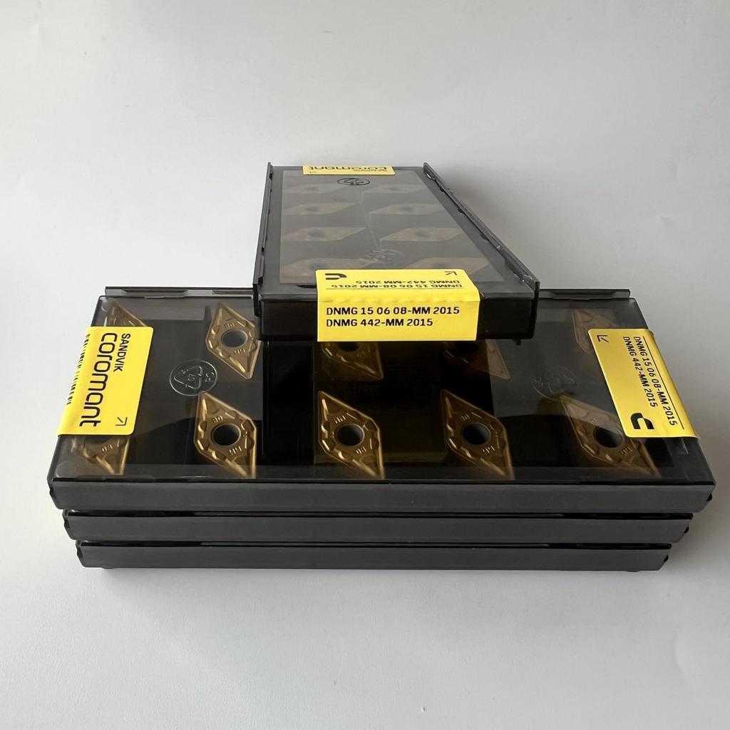 SANDVIK / DNMG150608-MM 2015 / Original Swedish hard alloy blade 10 Pcs