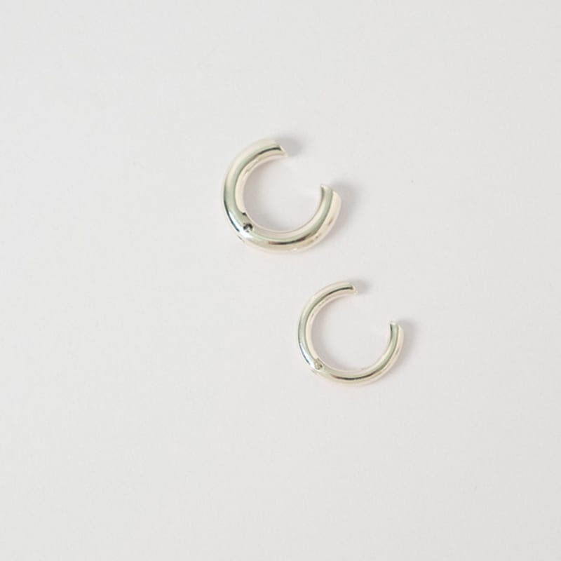 1LSTUDIO WHITE SAPPHIRE RING THICK