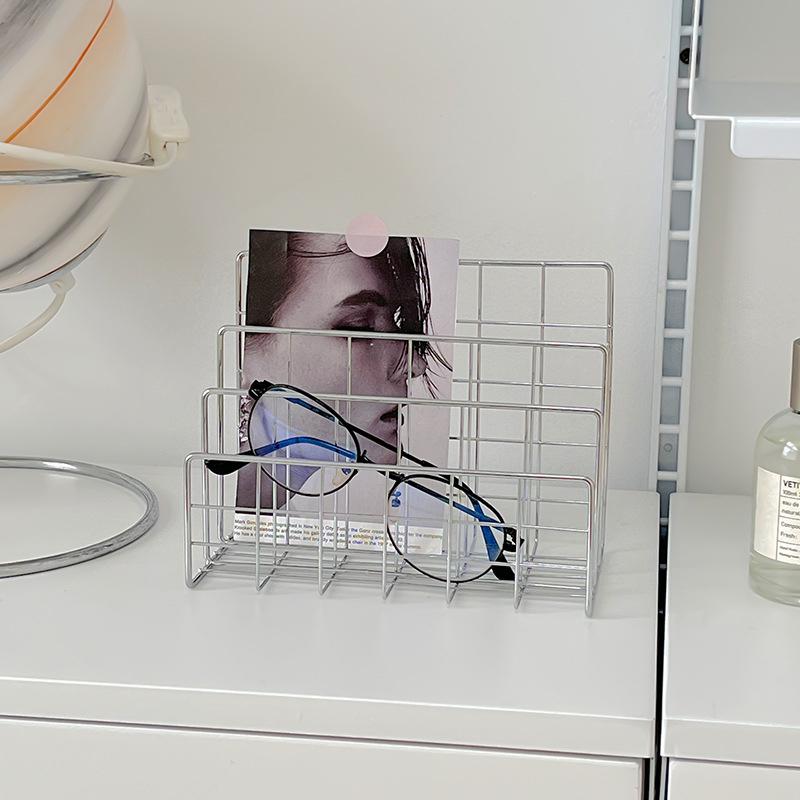 Ins Minimalist Iron Desktop Storage Rack Organizer Table Metal Organizing Rack Bookshelf Desk Multi-Functional Storage Rack
