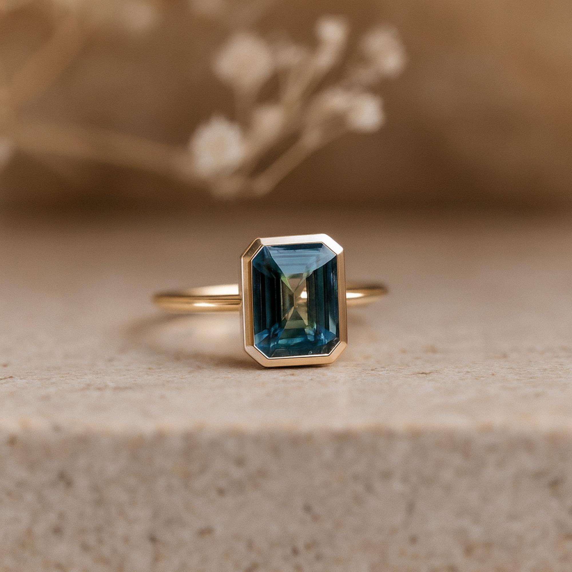 

Кольцо с сапфиром цвета морской волны изумрудной огранки для женщин | Покрытое желтым золотом серебро 925 пробы | Свадебный подарок, юбилейное украшение K серебряный