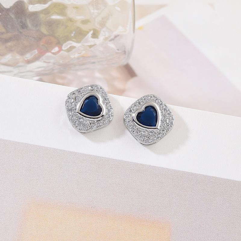Earrings for Women European and American Fashion Simple and Caring Earrings Light Luxury Zircon Heart Shaped Earrings