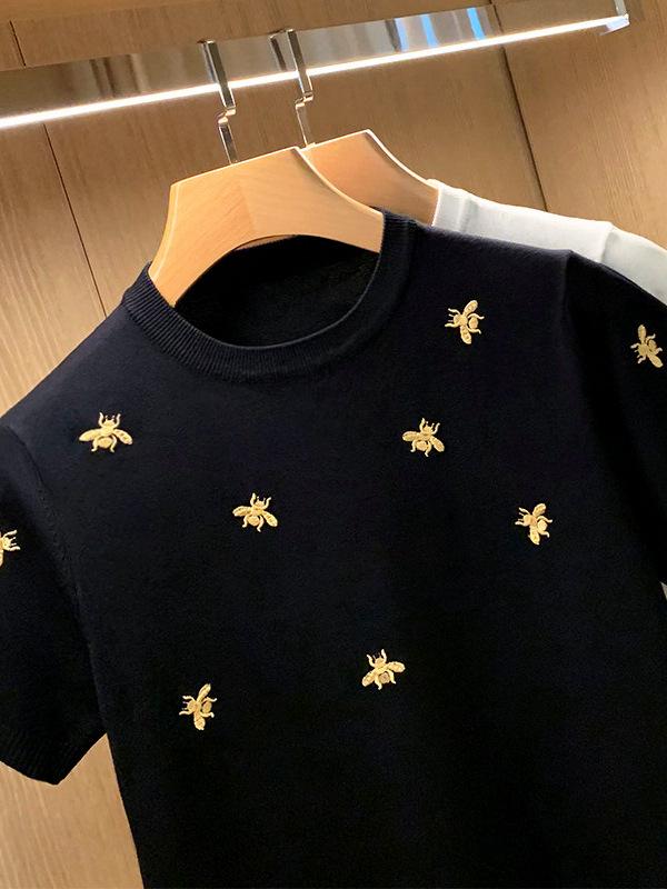 Men's Trendy European Bee Embroidery Knit T-Shirt, Short-Sleeved, Round Neck, Light Luxury Style