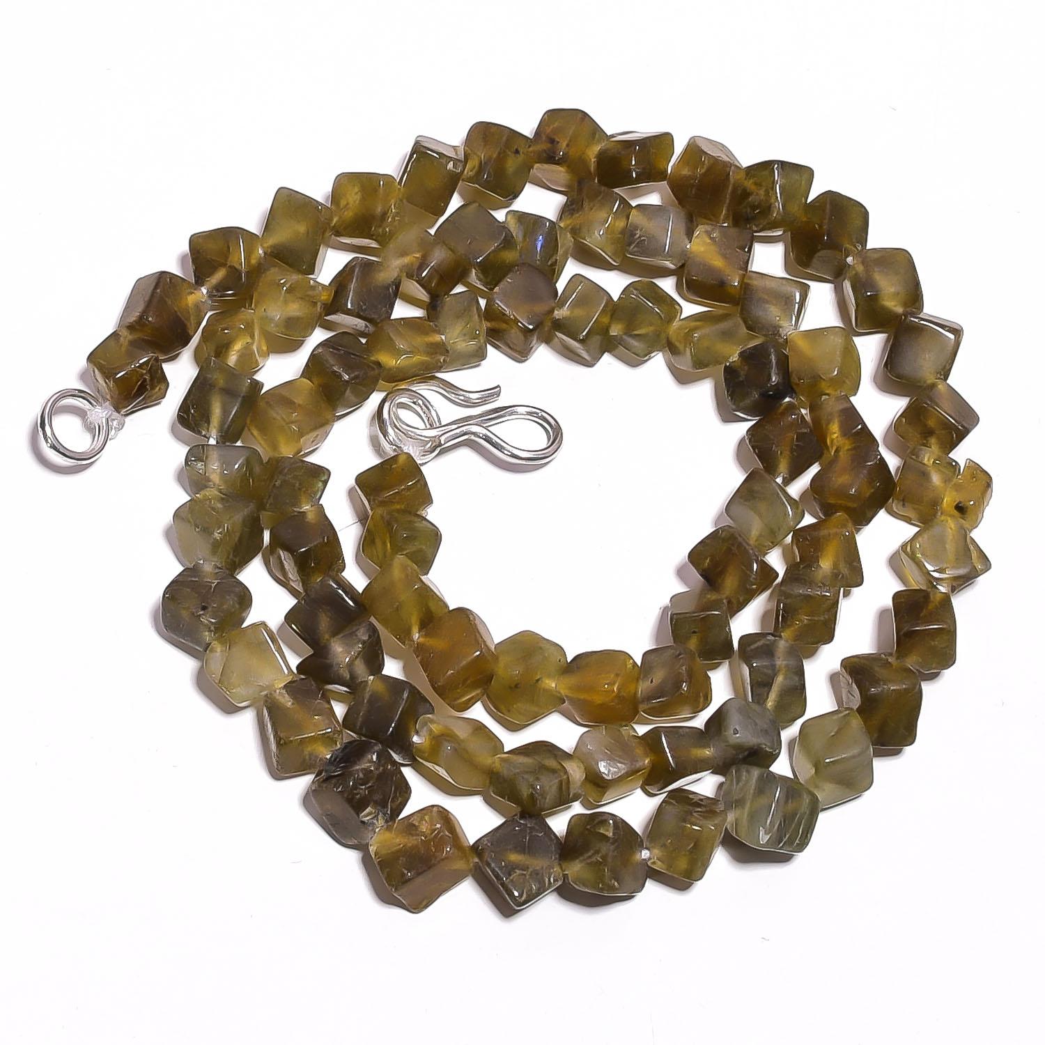 

Natural Labradorite Gemstone Dice Smooth Beads Necklace 17 UB-3574 UB-3574