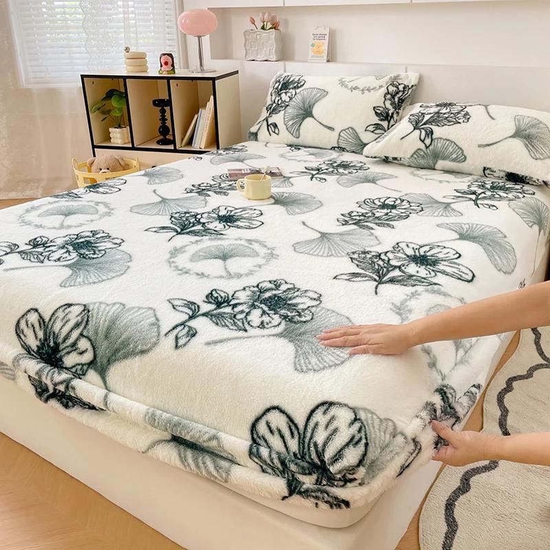 

New Rabbit Plush Monochrome Bedding Thickened Warm Bedspread Milk Fleece Mattress Cover 90x200 200x220 120x200 with Elastic Wrap Only 2 pillowcases