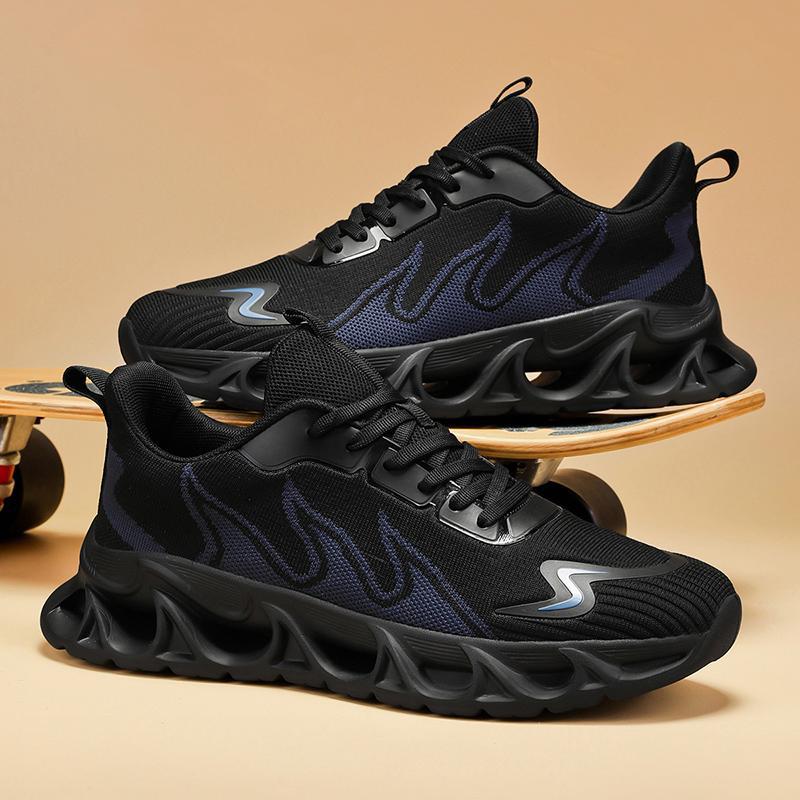 Large size outdoor sports shoes fashion men's shoes fly-woven mesh blade shoes casual trendy shoes men's air cushion dad shoes