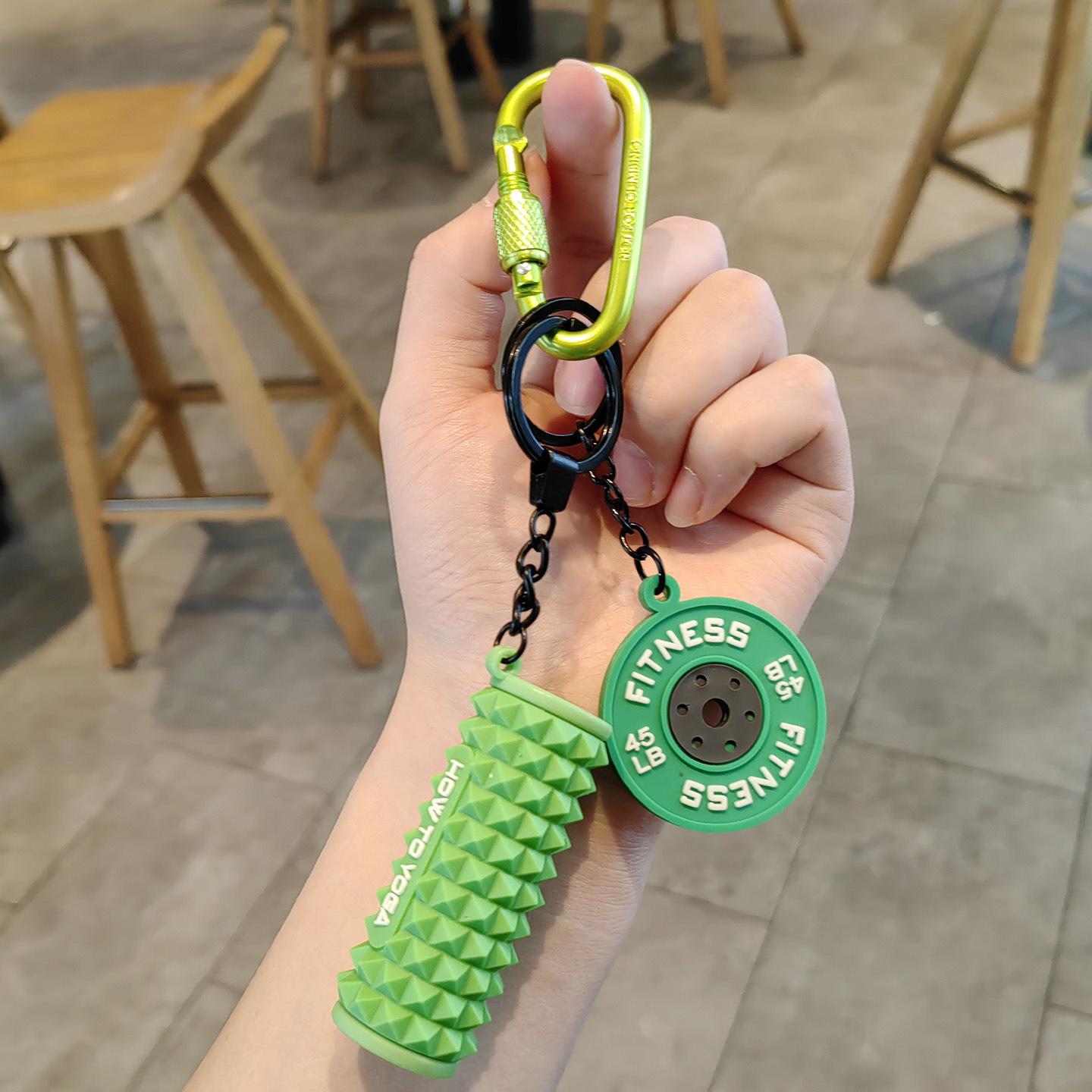 Unisex Fitness Keychain: Foam Roller & Dumbbell Charm for Backpack or Gift