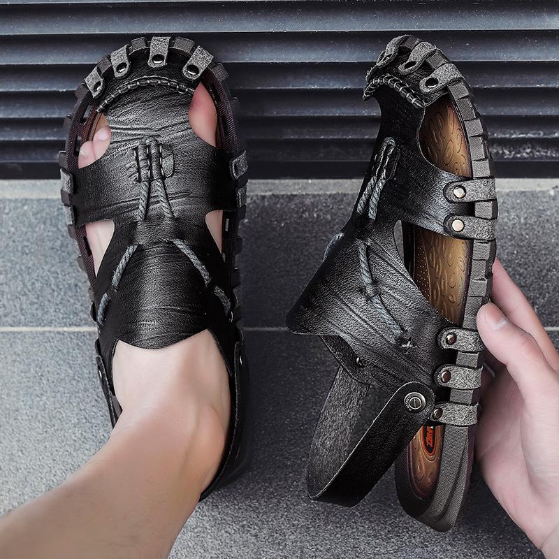 Big Size 46 Luxury Men Leather Slippers Sandals Comfortable Breathable Casual Shoes Men Fashion Sneakers Leisure Men Slippers Slides Footwear Male
