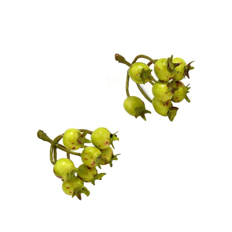 

Fu Lu Guo Small Pomegranate & Berry Decorative Floral Wreath Accessories for Christmas