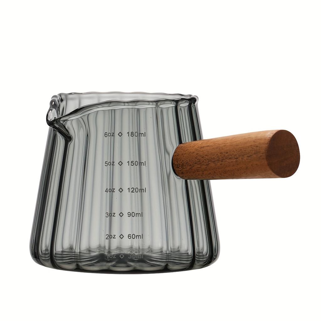 Italian Style Glass Coffee Cup 180ml Reusable Insulated Measuring Cup Wooden Handle Drinking Glasses for Coffee Tea Water