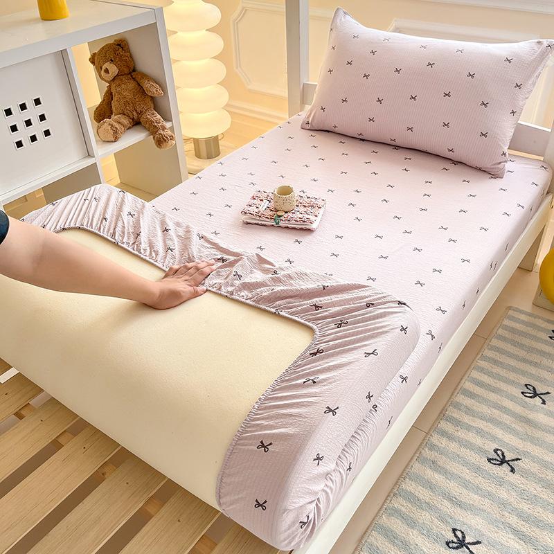 Back-to-school Season Ins Style Fashionable Fitted Sheet Machine Washable Single Student Dormitory Skin-friendly and Comfortable Fitted Sheet
