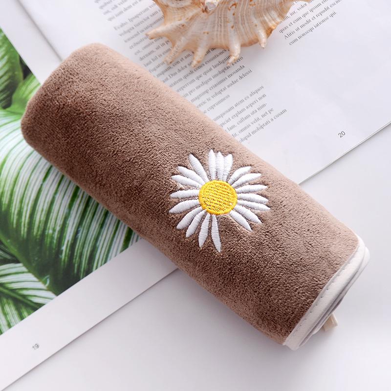 Soft Absorbent Daisy Embroidery Bath Towel with Lettered Edge - For Daily Home Use and Face Washing