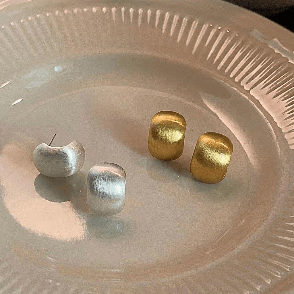 2025 Stilvolle High-End Mattierte Steckerohrringe – Bestseller Nischen-Ohrschmuck mit Raffinierter Ausstrahlung