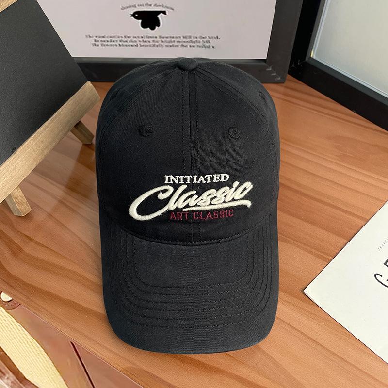 

Spring and summer thin breathable and versatile embroidered letter baseball cap for women