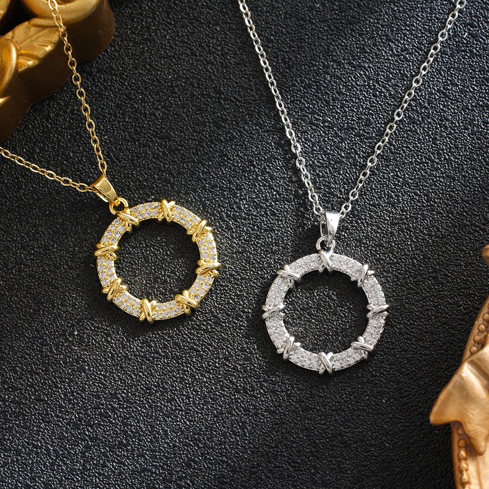 Women's Trendy Korean Zircon Donut Titanium Necklace