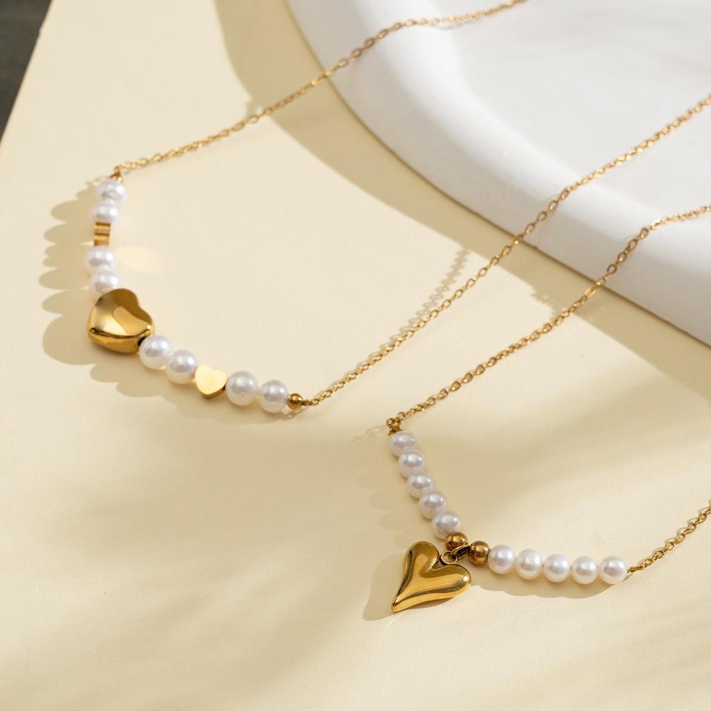 French Heart Metal Textured Freshwater Pearl Patchwork Clavicle Necklace - Stainless Steel, Gold-Plated, Niche Fashion, European & American Style