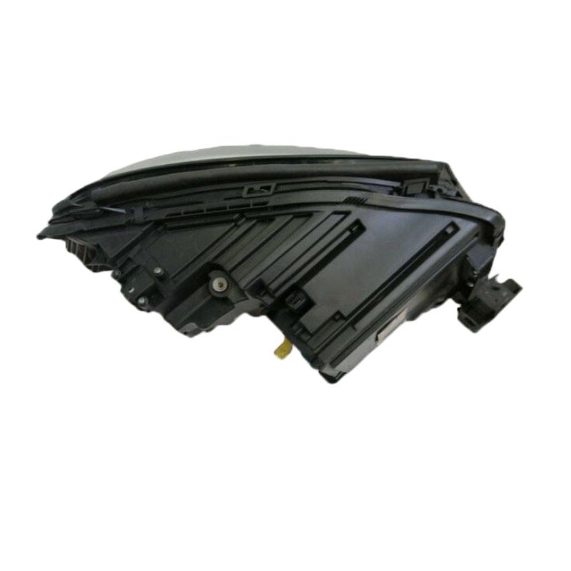 669065203 Headlight for Mercedes W166