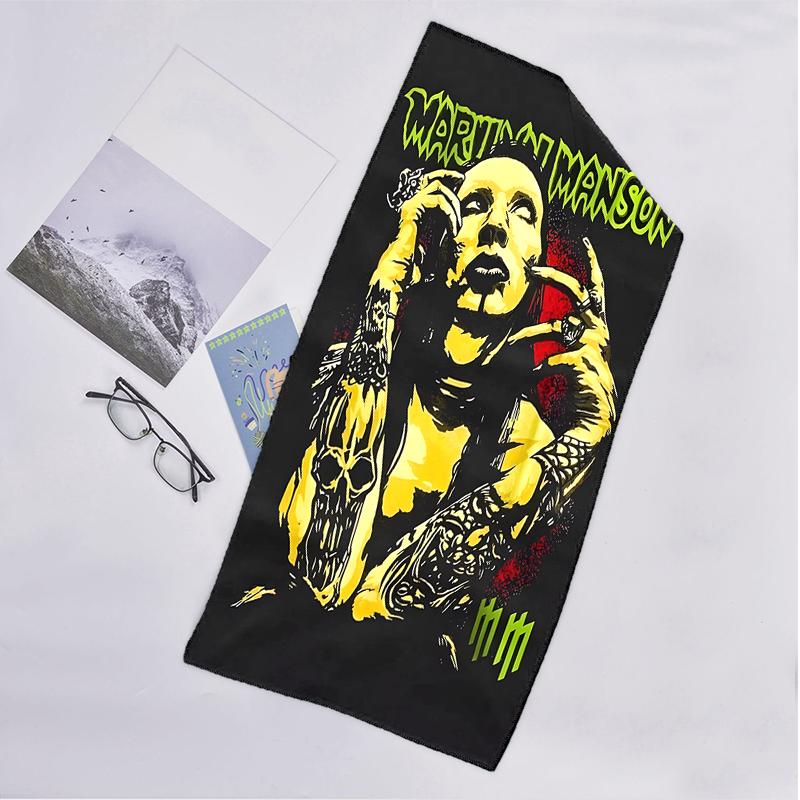 Martinimanson Fashion Beach Towel: Ideal for Summer Adventures Soft, absorbent and quick drying suitable for swimming and bathing