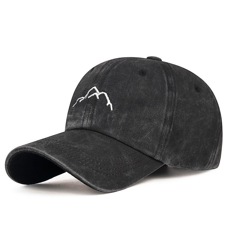 

Unisex Retro Distressed Duckbill Baseball Cap with Embroidered Mountain Peak Design Adjustable чёрный