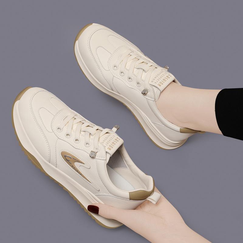 Кожаные кроссовки женские новые модели дышащие весна и осень мода универсальные женские туфли платформа кожаные женские повседневные туфли 35