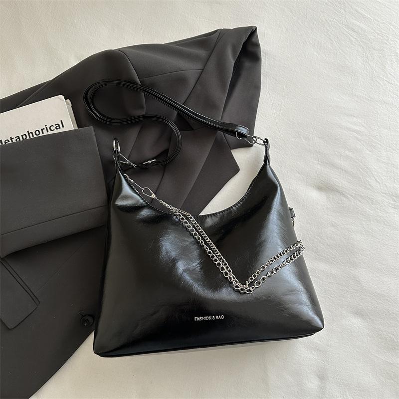 Chain Fashion High-end Underarm Bag with Zipper, Single Shoulder, Pleated Side Crossbody Bag
