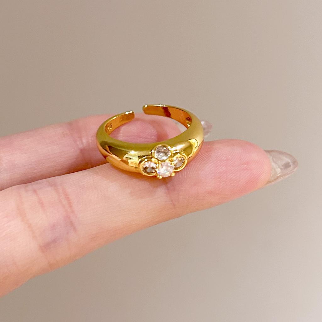 Medieval Brushed Diamond-encrusted Zircon Ring for Women Does Not Fade, Light Luxury and Versatile Open Index Finger Ring Jewelry.