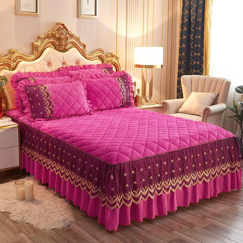Luxuriöser, schnell warmer Samt-Bettrock für den Winter, superweicher, dicker, gesteppter Flanell-Tagesüberwurf, rutschfeste Bettdecke, nicht im Lieferumfang enthalten. Kissenbezug