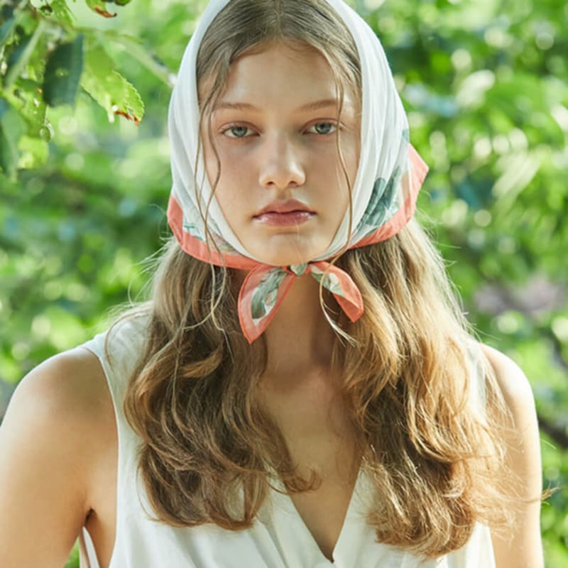 ANA MAISON Garden City Handkerchief [PMP-1398col2]