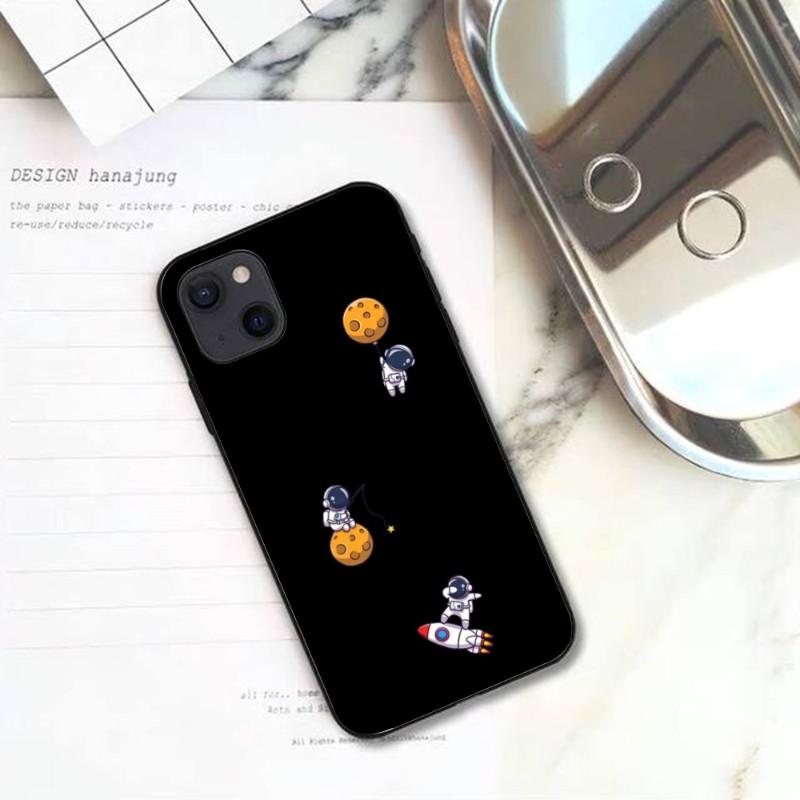 Cute Cartoon Astronaut Star Space Phone Case For IPhone 13 12 11 XS X 8 7 6 Plus Mini Pro Max SE 2022 Soft Black Phone Cover