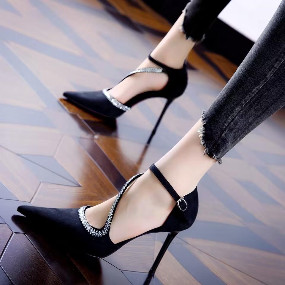 Fashion 9cm sexy rhinestone suede single button S with pointed toe banquet high heels for women 2025 new slim and hollow single shoes