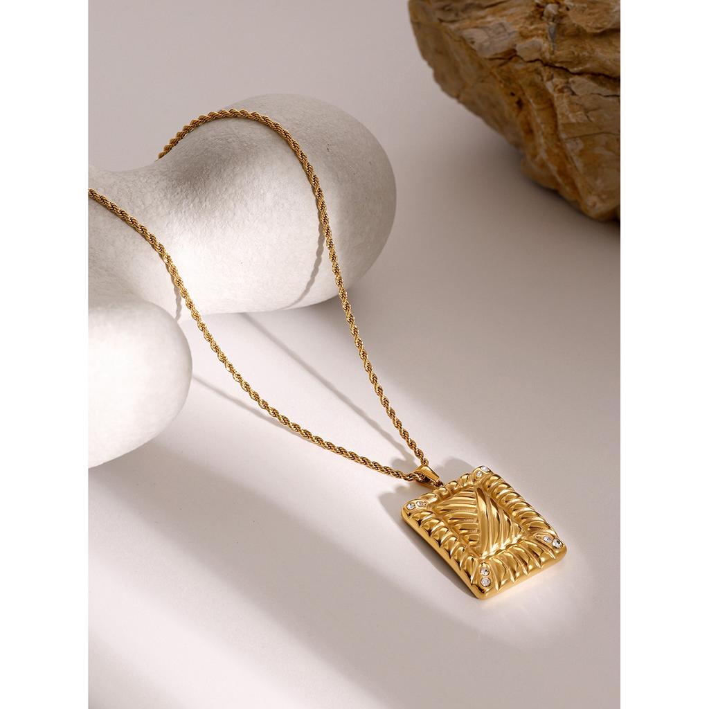 18K Gold Stainless Steel Rhinestone Square Necklace European and American Ins Internet Celebrities Same Thread Inlaid Rhinestone Pendant Necklace