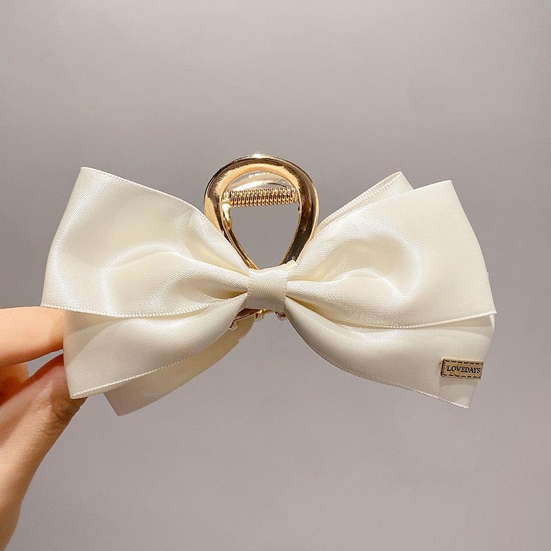 Clamă Mare Metalică pentru Păr de la un Influencer Coreean: Clips elegant modern rechin pentru femei