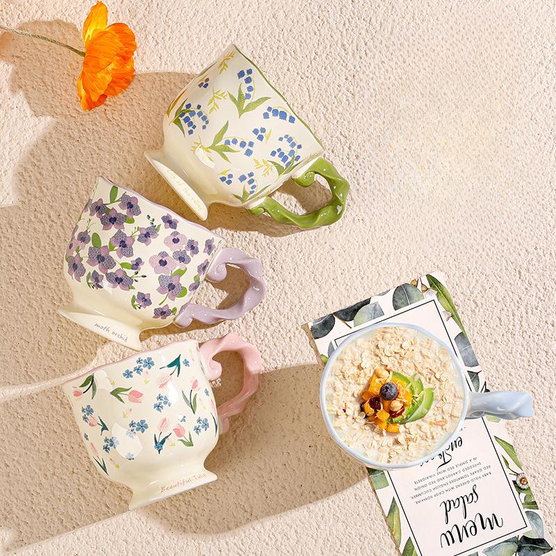 Ceramic Goblet Gift Box for Teacher Cup Souvenir Mug Underglaze Colored Water Cup for Household Coffee Cup for Women