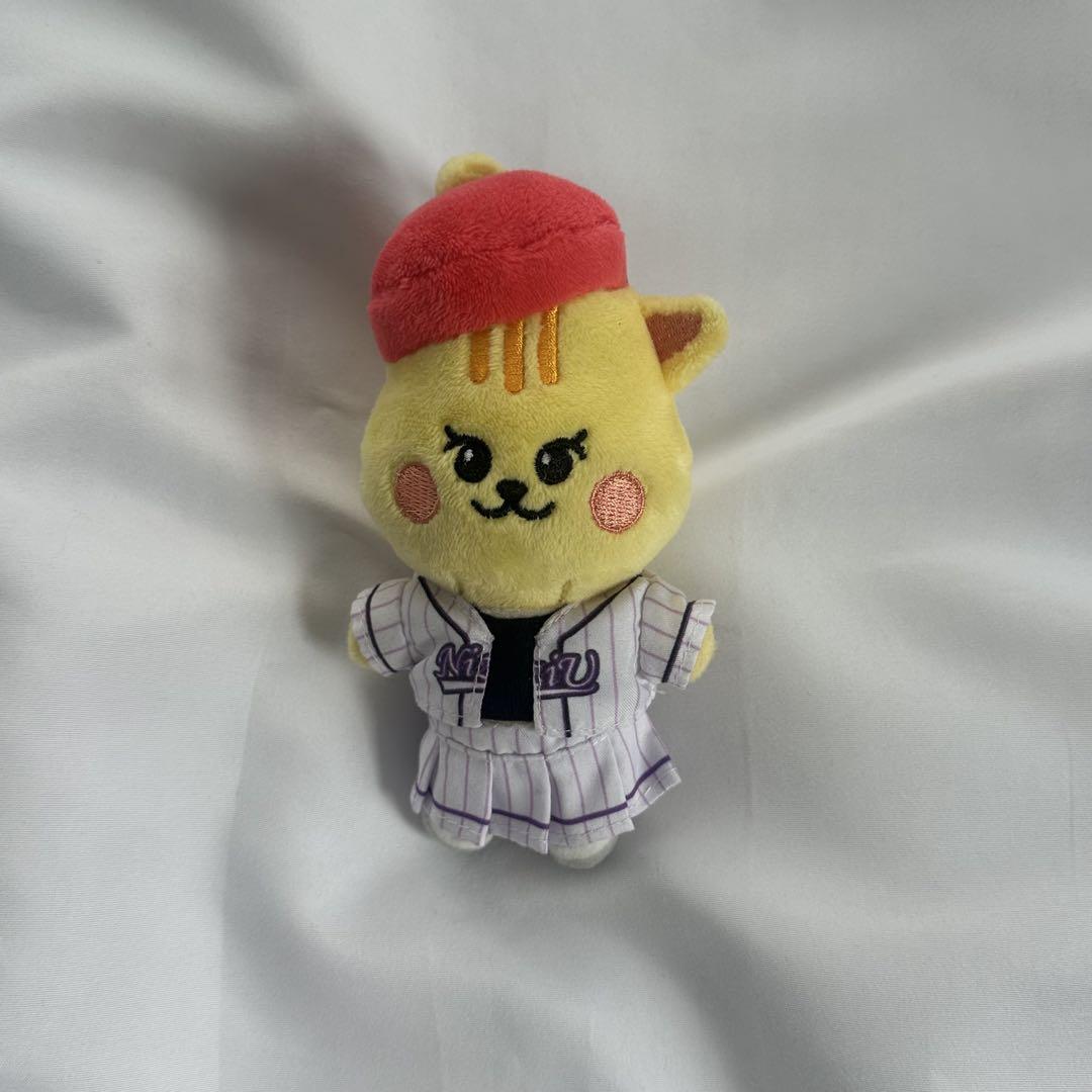 

[USED] NiziU Riku Keychain