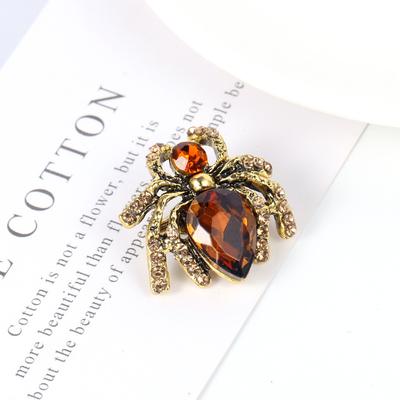 Spider Brooch Crystal Gem Button Pin Summer T-Shirt Sweater Suit Skirt Corsage Compact Personality Pin
