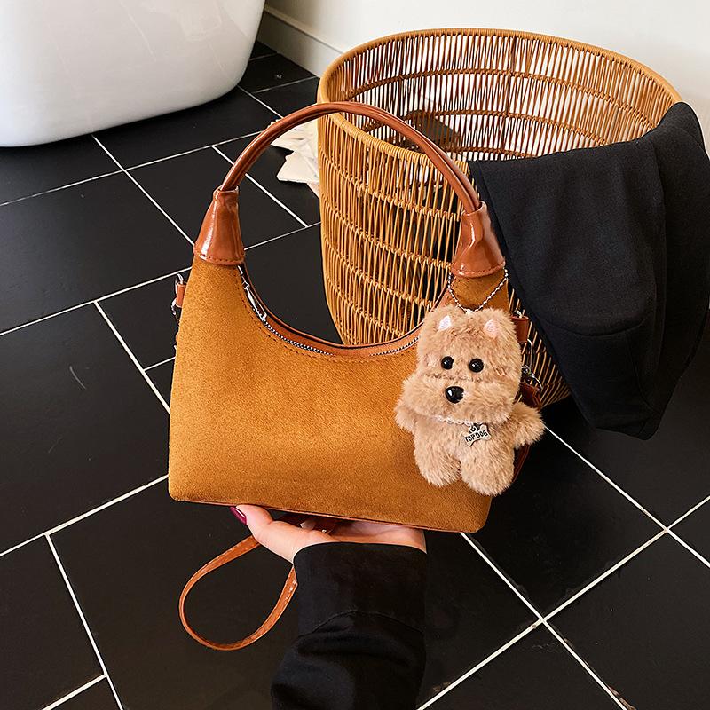 Dumpling Bag 2025 New Autumn and Winter Women's Bag High-end Suede Large Capacity Shoulder Messenger Bag Portable Tote