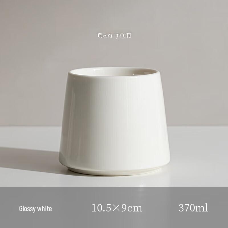 Simple Ceramic Aromatherapy Candle Container