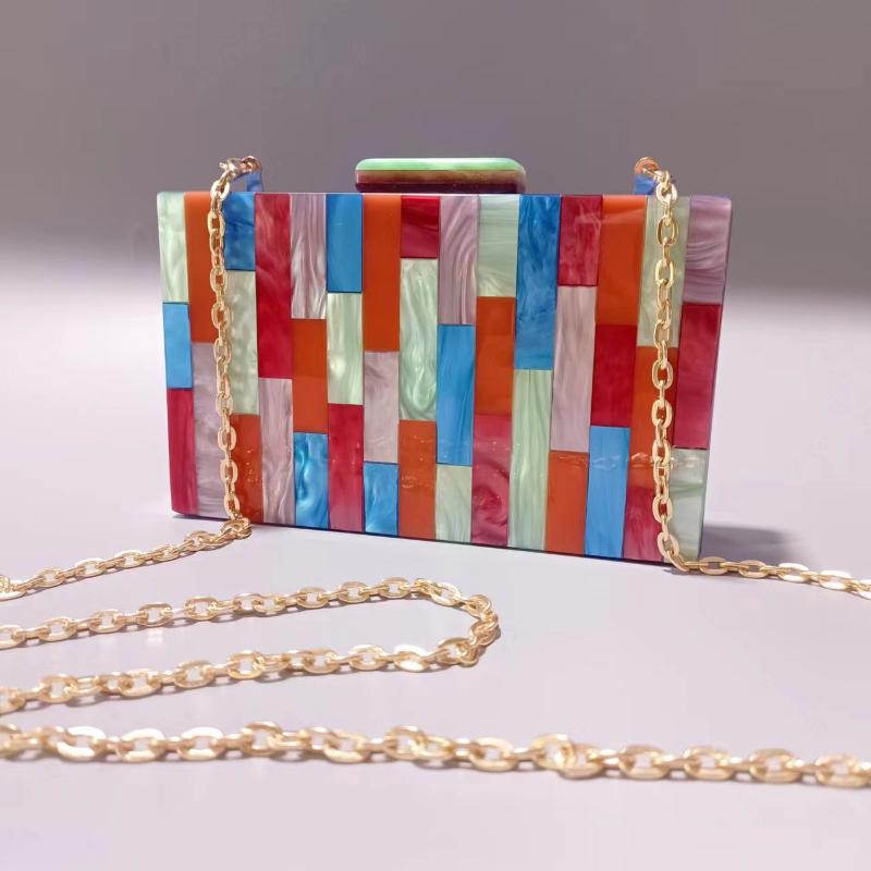 

Brand Design Evening Bag For Woman Striped Acrylic Clutch Wedding Handbag Luxury Party Messenger Shoulder Bags Chain Pink Purse 18x11x4.5cm синій
