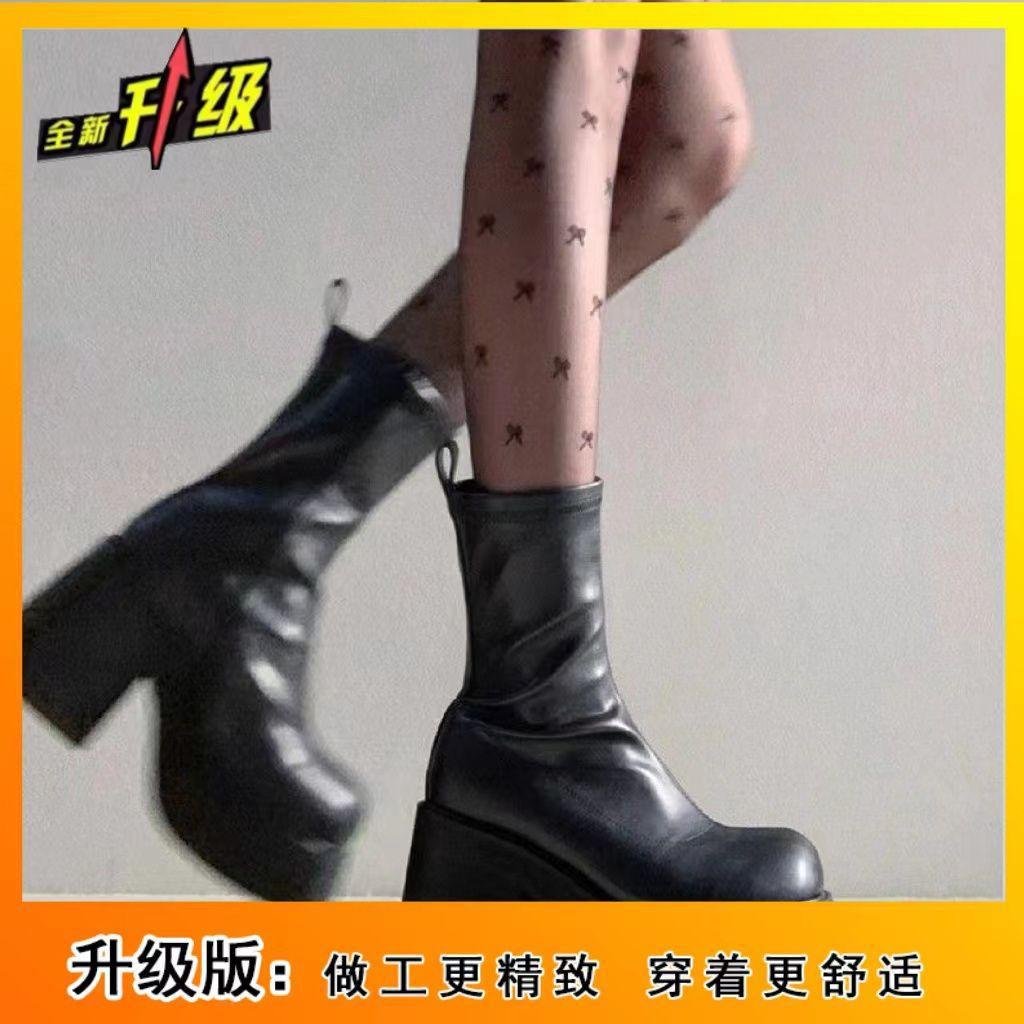 Black French Super High-heeled Martin Boots for Women's 2025 Autumn New Retro Thin and Versatile Popular Thick-heeled Small Short Boots