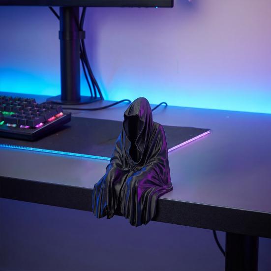 Faceless Shadow Statue Abstract Dark Art Craft 3D Printed Home Office Desk Decor