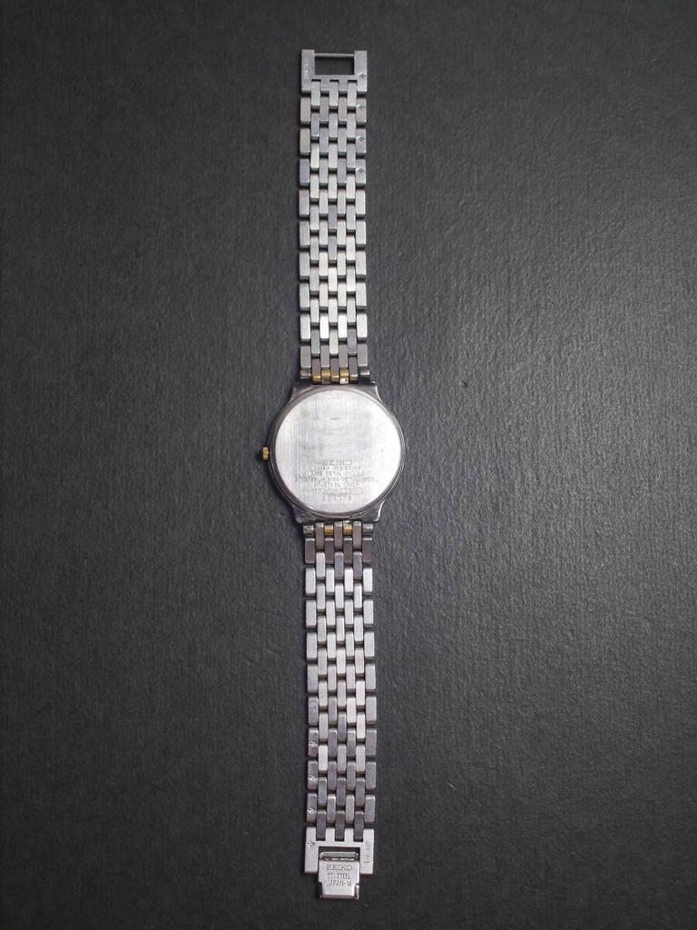Seiko Dolce Quartz Original Model Working Condition 2-Hand Watch, Strap, 5E30-6A50, Men's Watch, AE613,