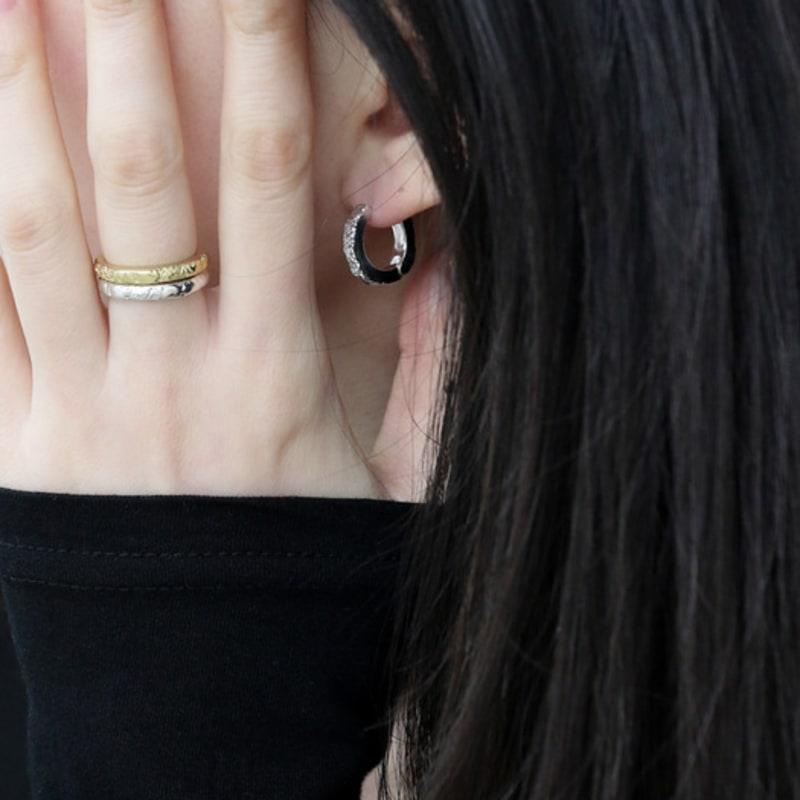 SUIOVE Texture Hoop Earring