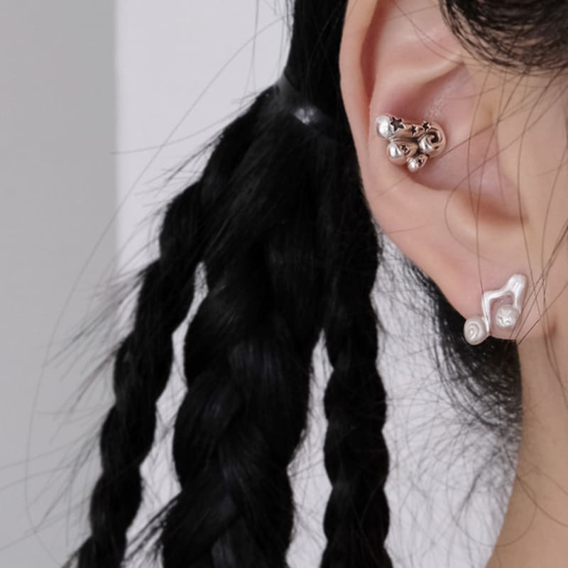 reinheart Stellar Wing piercing [Right]