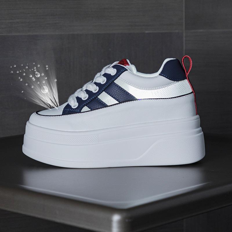 Women Casual Leather Borad Shoes 2025 Spring Autumn Lace-up Platform Increased Vulcanized Shoes Outdoor Female Non Slip Sneakers