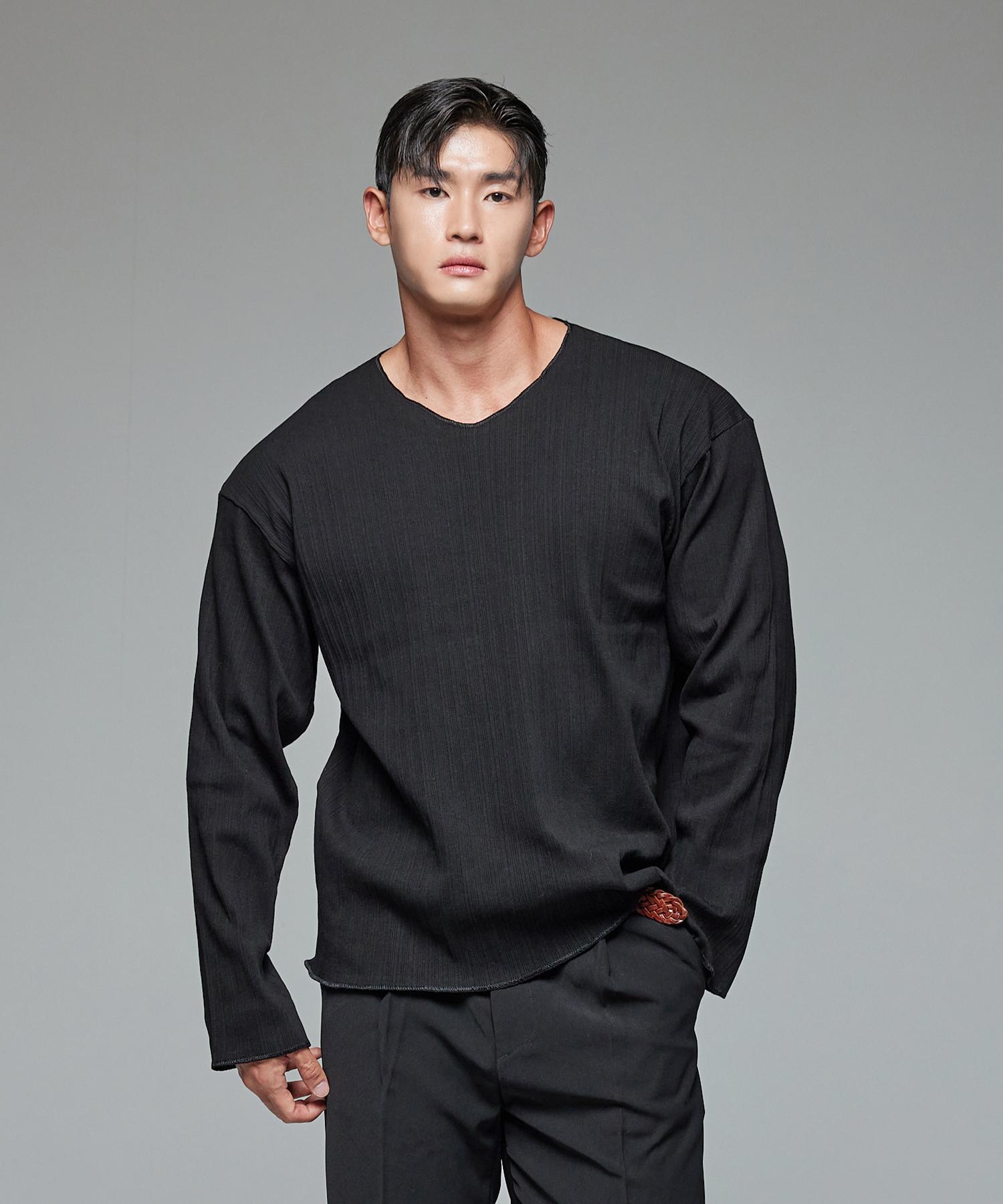 Reve Eld Loose Fit Boat Neck T-Shirt Black 1