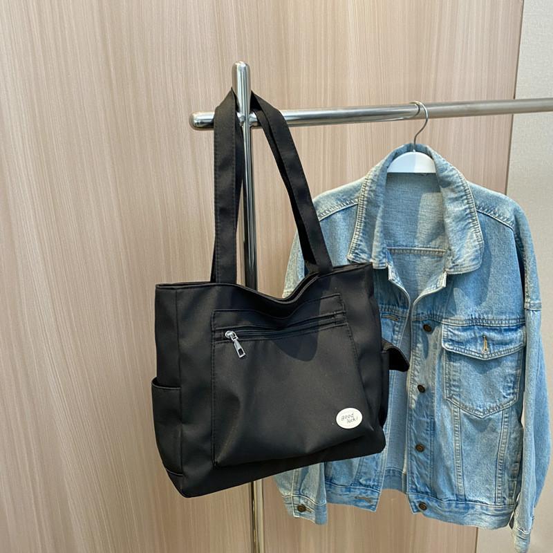 Large Capacity Stylish Canvas Tote Bag For Women With Durable Oxford Fabric Design