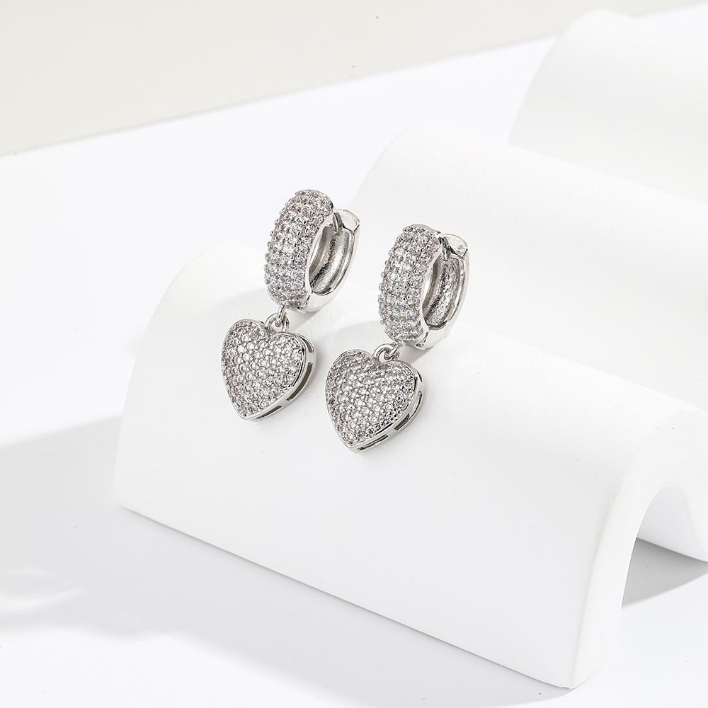Luxury Green Cubic Zircon Heart Drop Hoop Earrings for Women Gold Plated Ear Cuffs 2026 Wedding Aesthetic Jewelry Gift Aretes