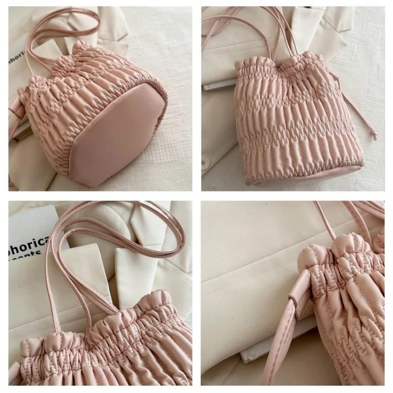 Серебряные плиссированные сумки-ведра на шнурке — фото 14